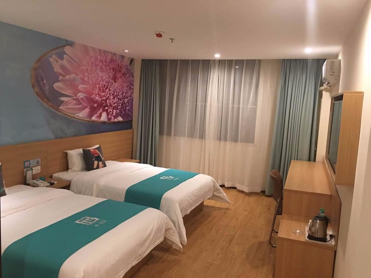 Pai Hotel Yangling Park Road Екстер'єр фото